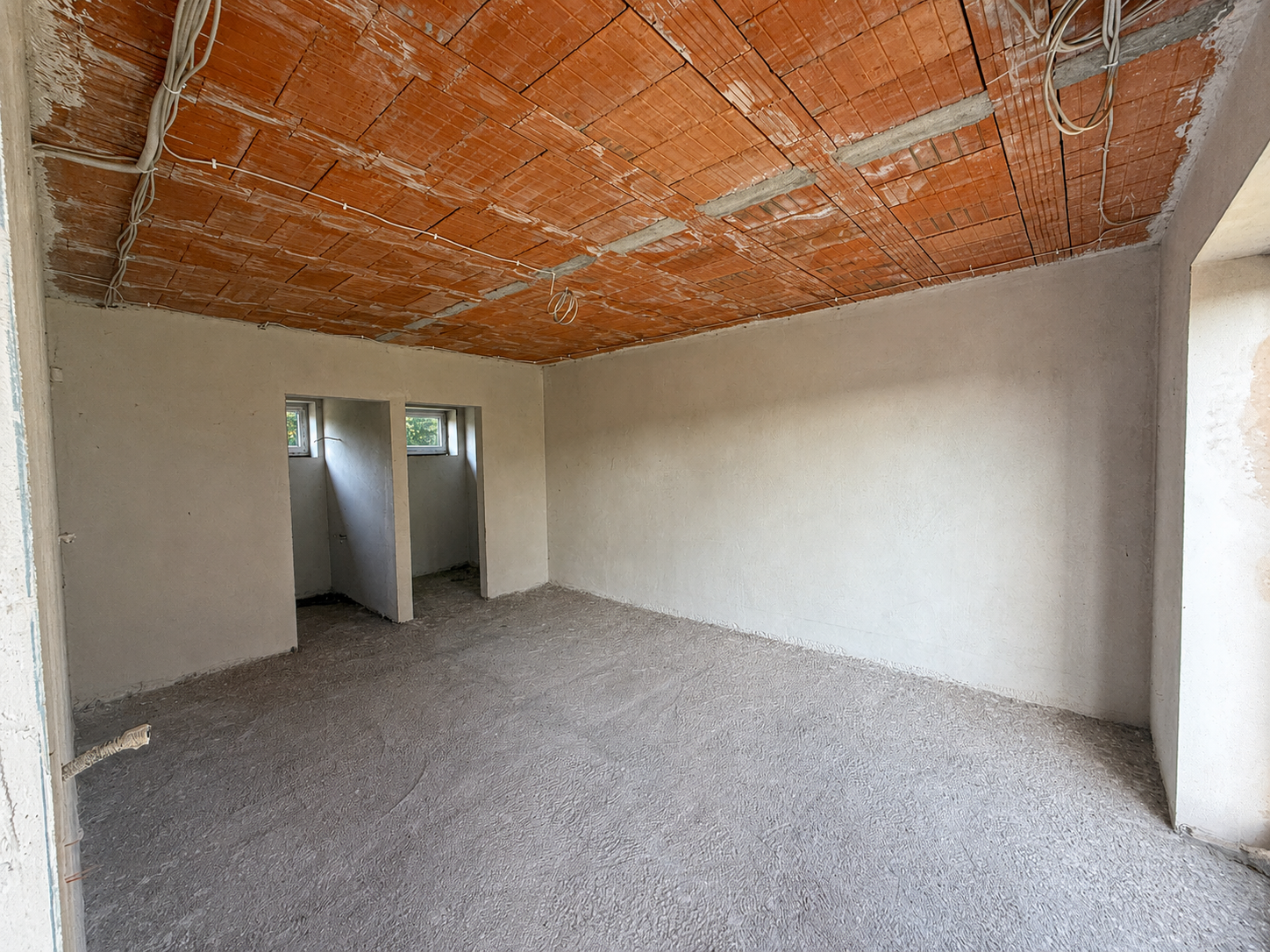 Nowoczesny dom w spokojnej okolicy blisko plaży (250m2), (17,1 Arów).